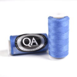 FIL A COUDRE Q.A. 100% POLYESTER 40/2 BOBINES 500 M. DELFT