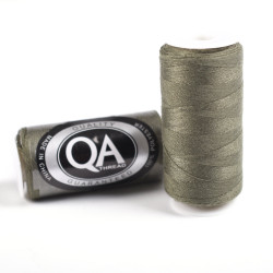 FIL A COUDRE Q.A. 100% POLYESTER 40/2 BOBINES 500 M. KAKI