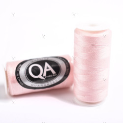 Fil A Coudre Q.A. 100% Polyester 40/2 Bobines 500M. - Rose Pale